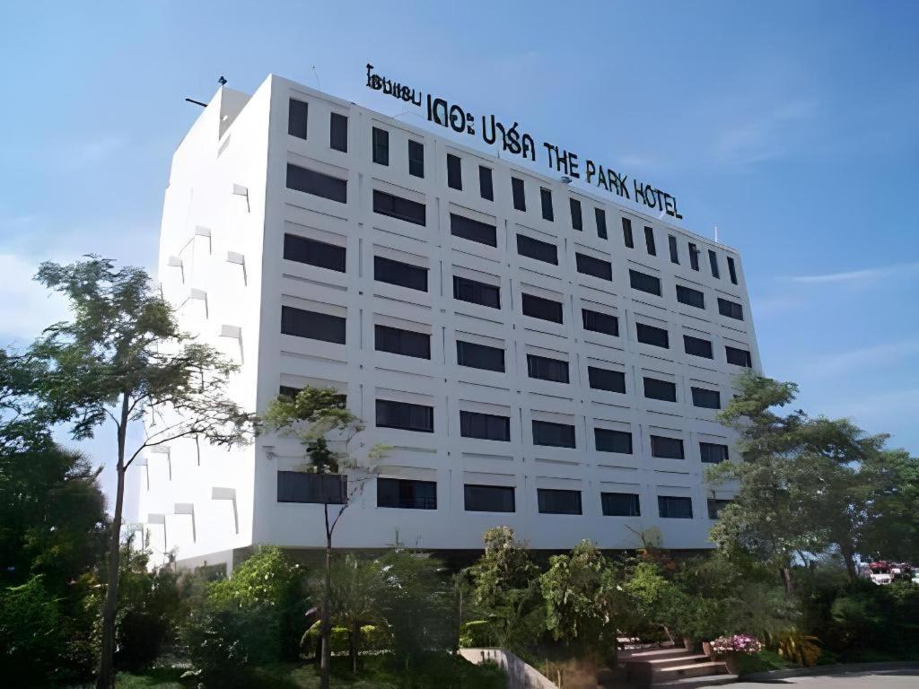 The Park Hotel Pattaya Exterior foto
